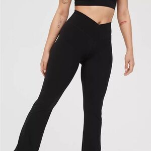 OFFLINE by aerie double crossover hi rise flare legging